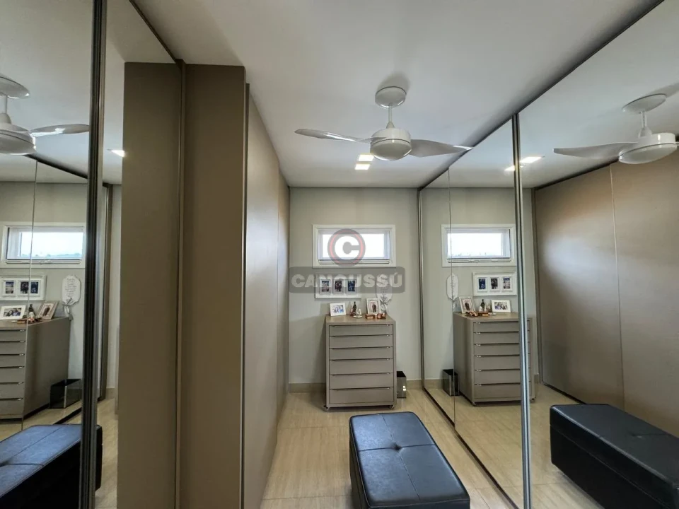 Imagens do imóveis Casa à venda 4 Quartos, 4 Suítes, 4 Vagas, 500M², Condomínio Sun Lake, Londrina - PR