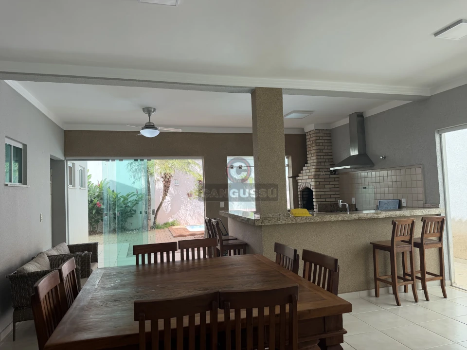 Imagens do imóveis Casa para locação no condomínio sun lake
