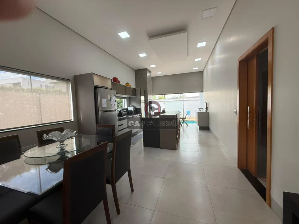 Imagens do imóveis Casa à venda no Tauá – 4 quartos, suítes e pé-direito alto