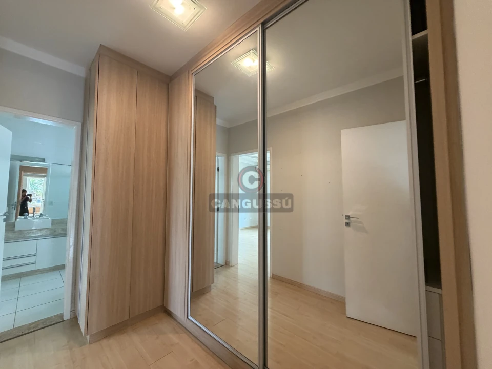 Imagens do imóveis Casa para locação no condomínio sun lake