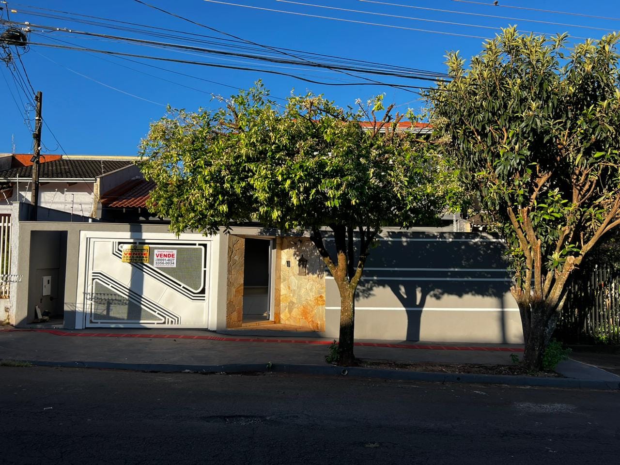 Imagens do imóveis Sobrado à venda, Jardim Burle Marx, Londrina, PR