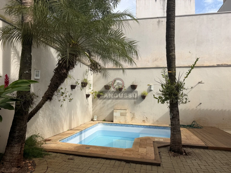 Imagens do imóveis Casa para locação no condomínio sun lake