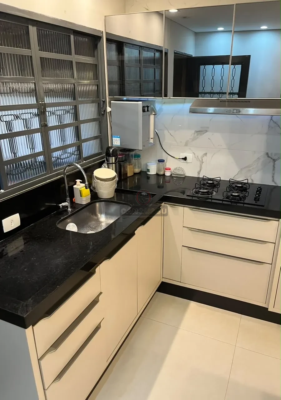 Imagens do imóveis Casa à Venda no Centro – 3 Dormitórios, Suíte e Planejados