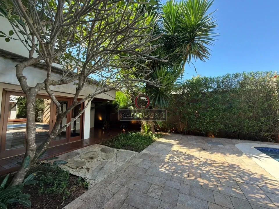 Imagens do imóveis Casa de Alto Padrão para Locação na Bela Suíça