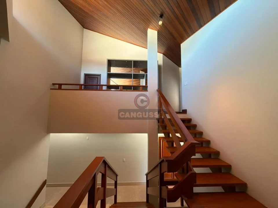 Imagens do imóveis Casa de Alto Padrão para Locação na Bela Suíça