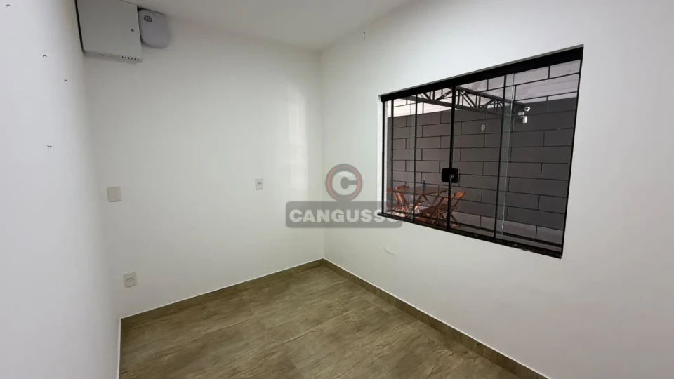 Imagens do imóveis Casa à Venda Próxima ao Autódromo e Estádio do Café