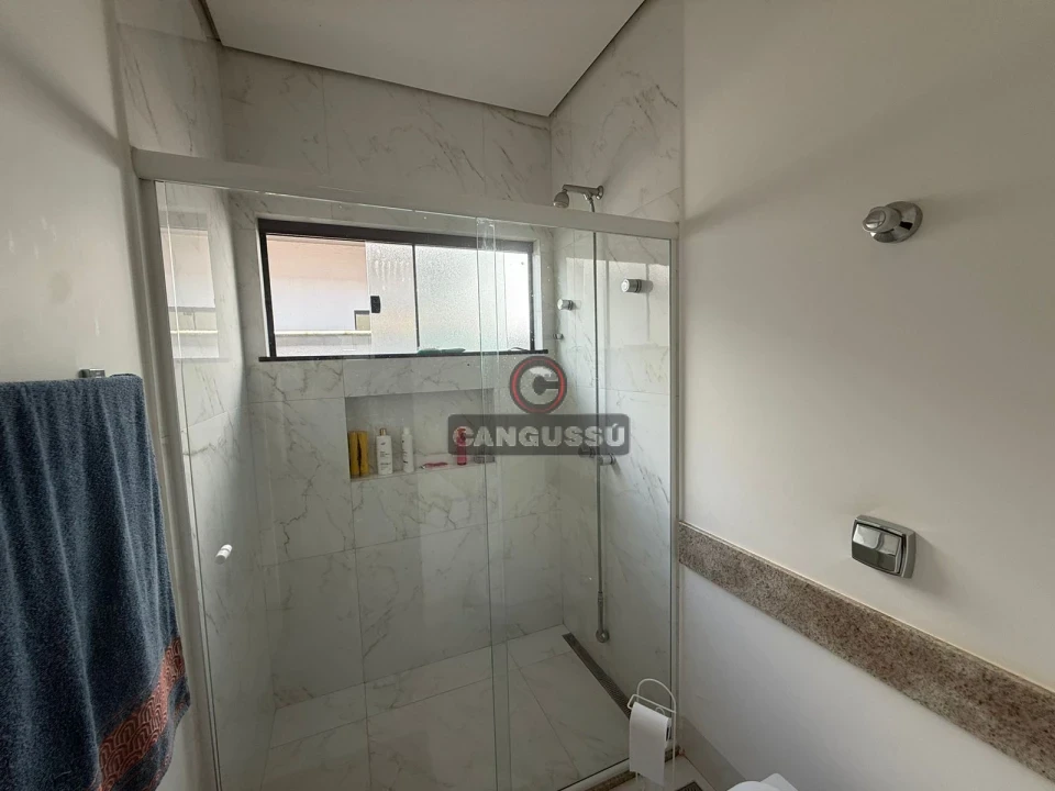 Imagens do imóveis Casa à venda no Tauá – 4 quartos, suítes e pé-direito alto