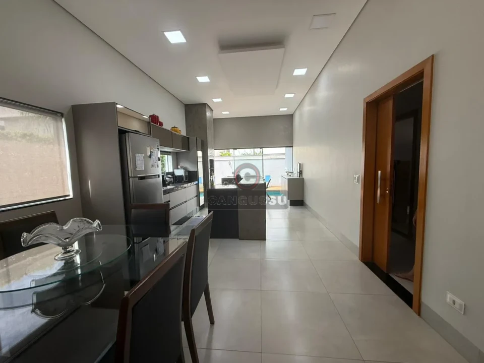 Imagens do imóveis Casa à venda no Tauá – 4 quartos, suítes e pé-direito alto