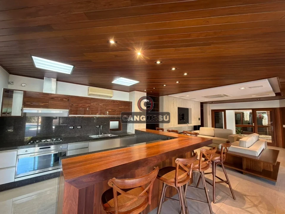 Imagens do imóveis Casa de Alto Padrão para Locação na Bela Suíça