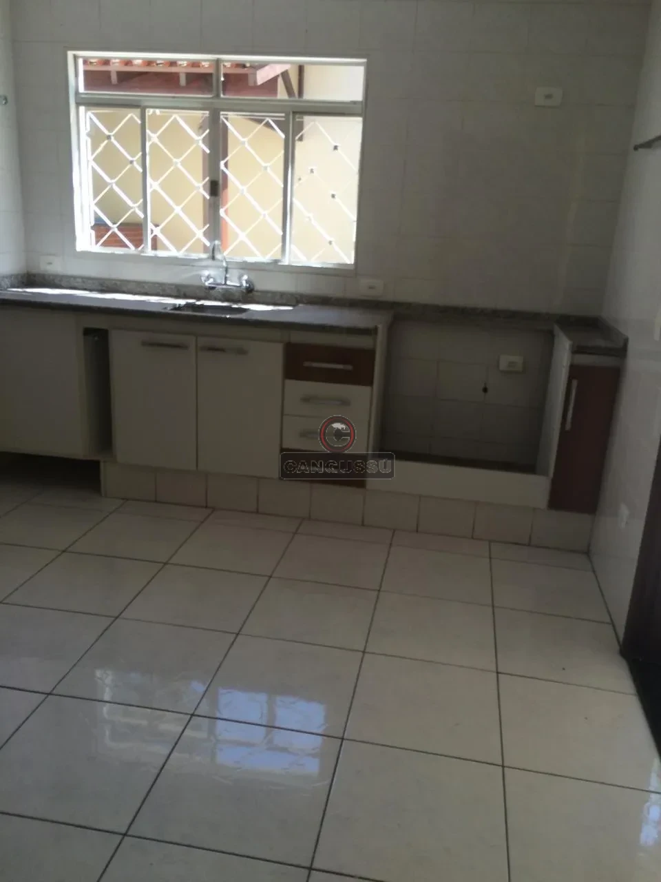 Imagens do imóveis SOBRADO COM PISCINA À VENDA E LOCAÇÃO – AO LADO DO BIGGS!