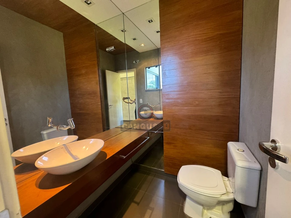 Imagens do imóveis Casa à venda no Condomínio Sun Lake