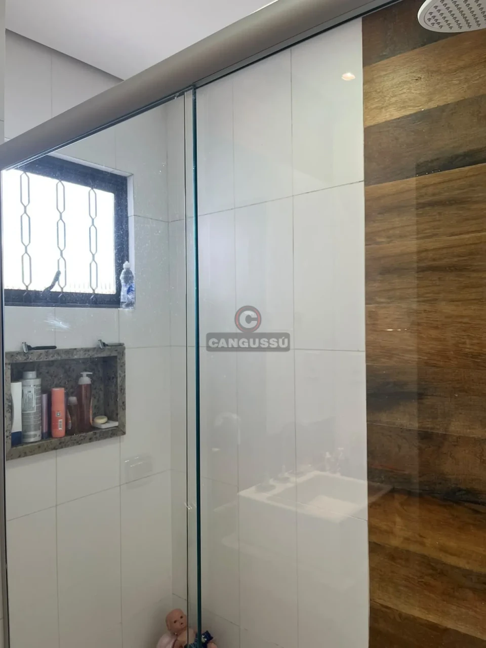 Imagens do imóveis Casa à Venda no Centro – 3 Dormitórios, Suíte e Planejados