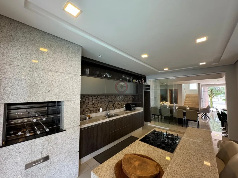 Imagens do imóveis Casa à venda 4 Quartos, 4 Suítes, 4 Vagas, 500M², Condomínio Sun Lake, Londrina - PR