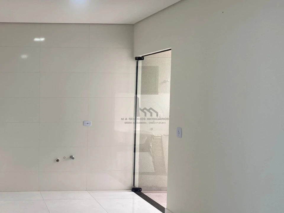 Imagens do imóveis CASA NOVA À VENDA NO JARDIM DOS ESTADOS, ZONA NORTE LONDRINA