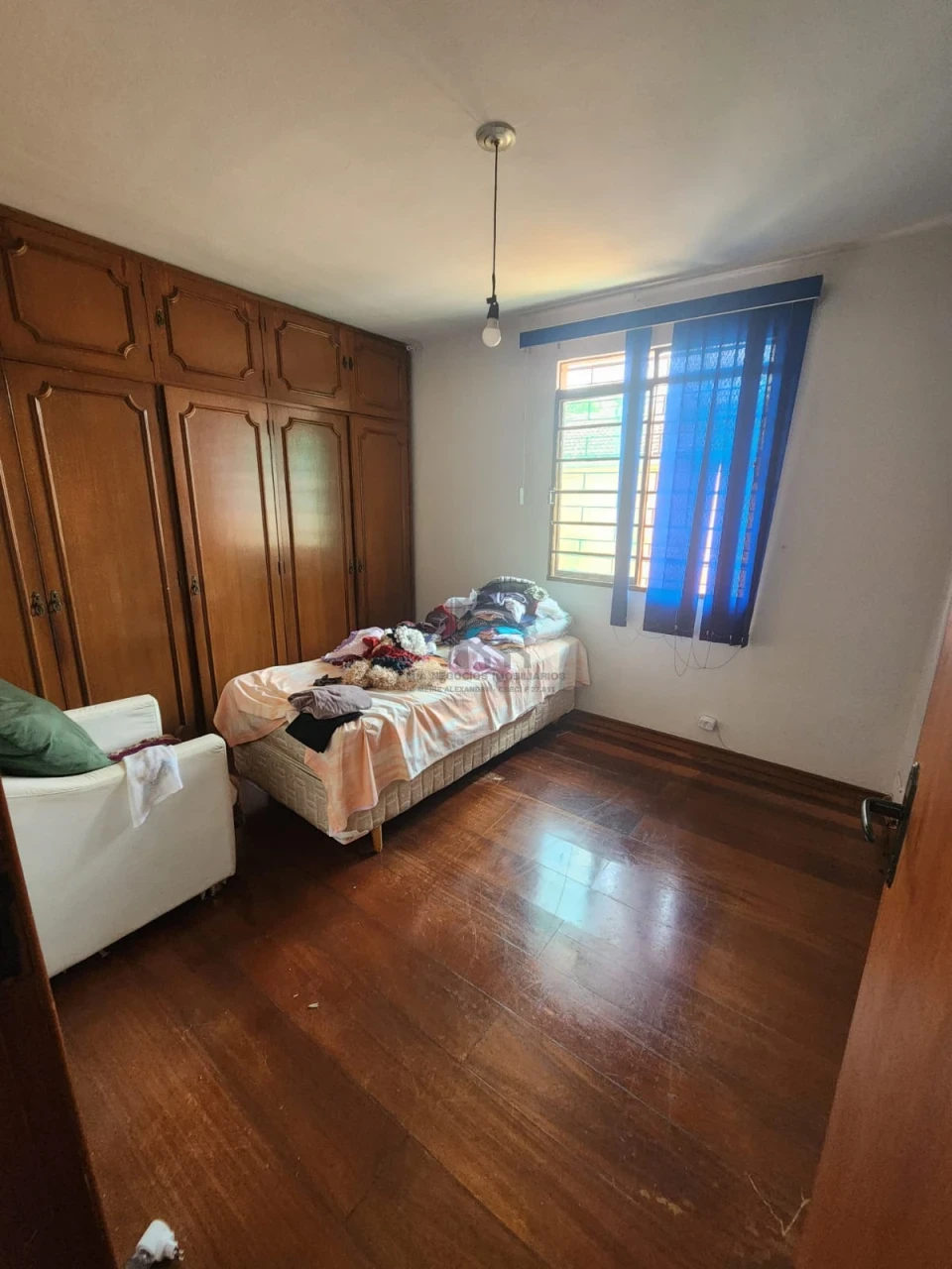 Imagens do imóveis CASA À VENDA NA ZONA LESTE DE LONDRINA