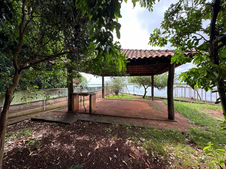 Imagens do imóveis Fazenda/Sítios/Chácaras Á Venda Centro Primeiro De Maio