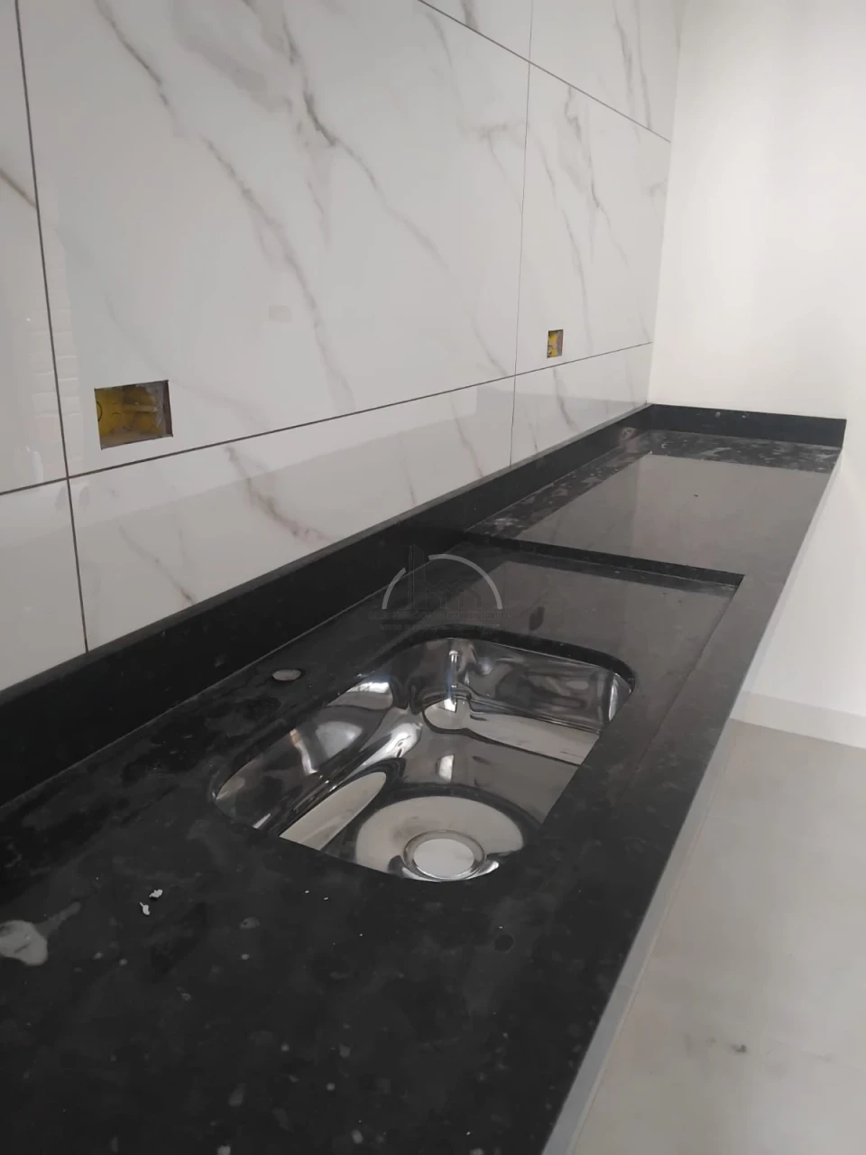 Imagens do imóveis Casa geminada nova