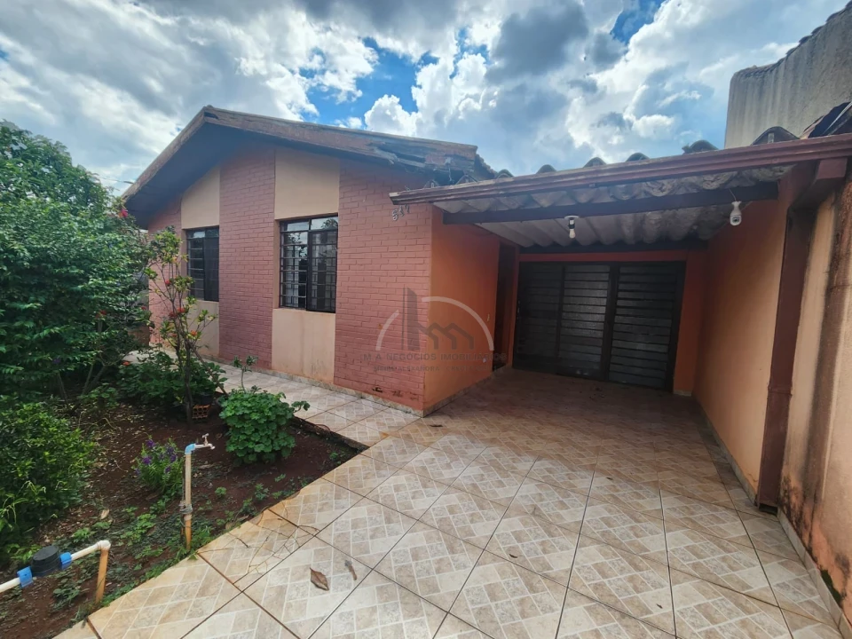 Imagens do imóveis CASA À VENDA NA ZONA LESTE DE LONDRINA