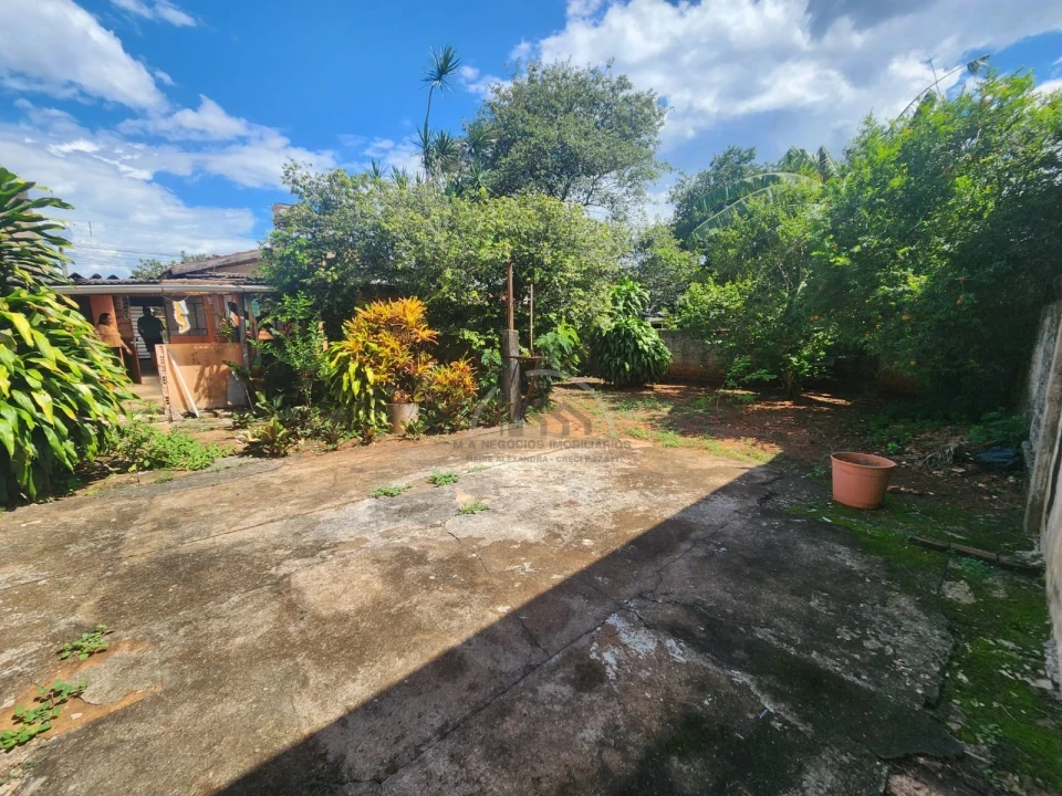 Imagens do imóveis CASA À VENDA NA ZONA LESTE DE LONDRINA