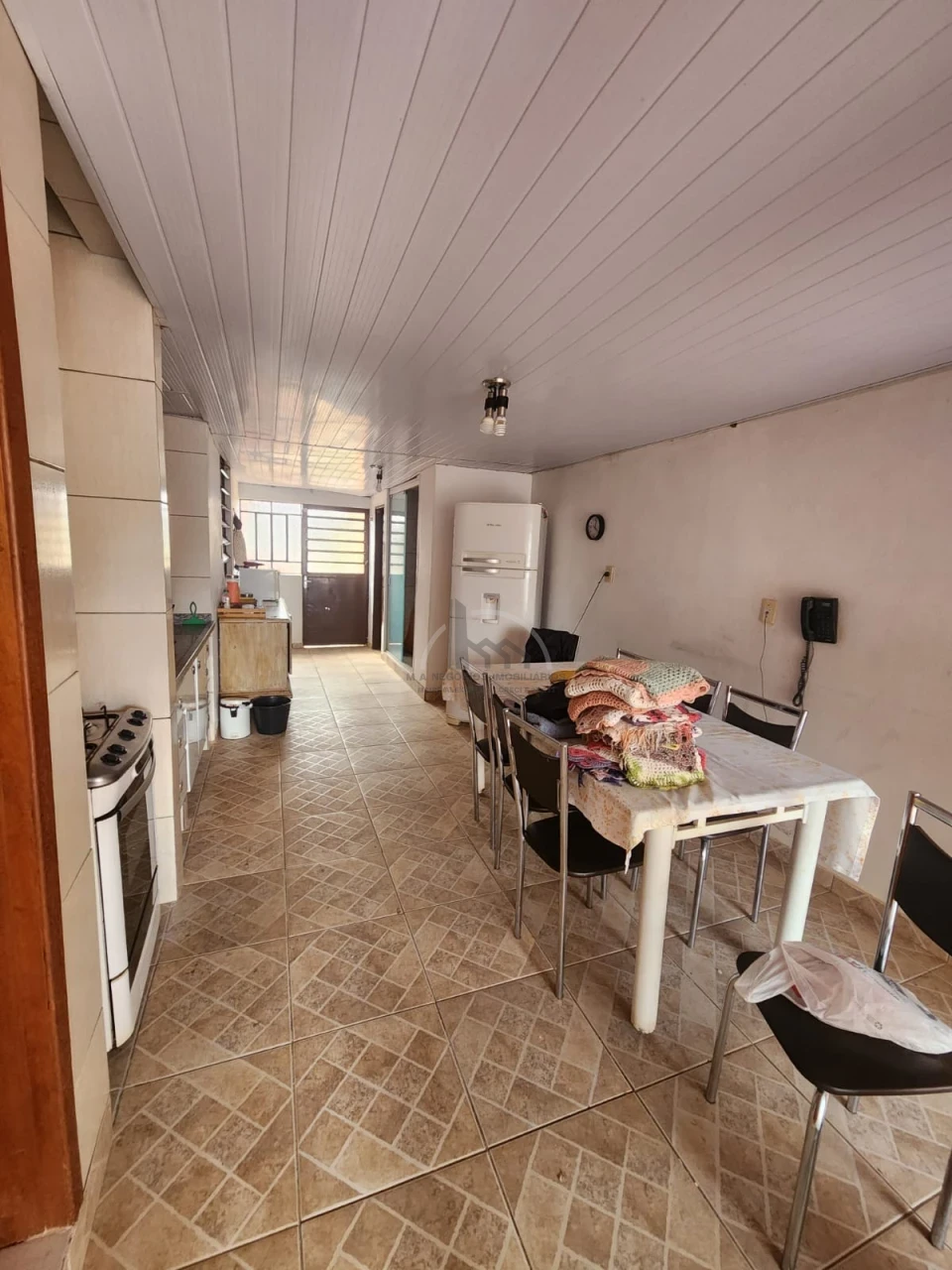 Imagens do imóveis CASA À VENDA NA ZONA LESTE DE LONDRINA