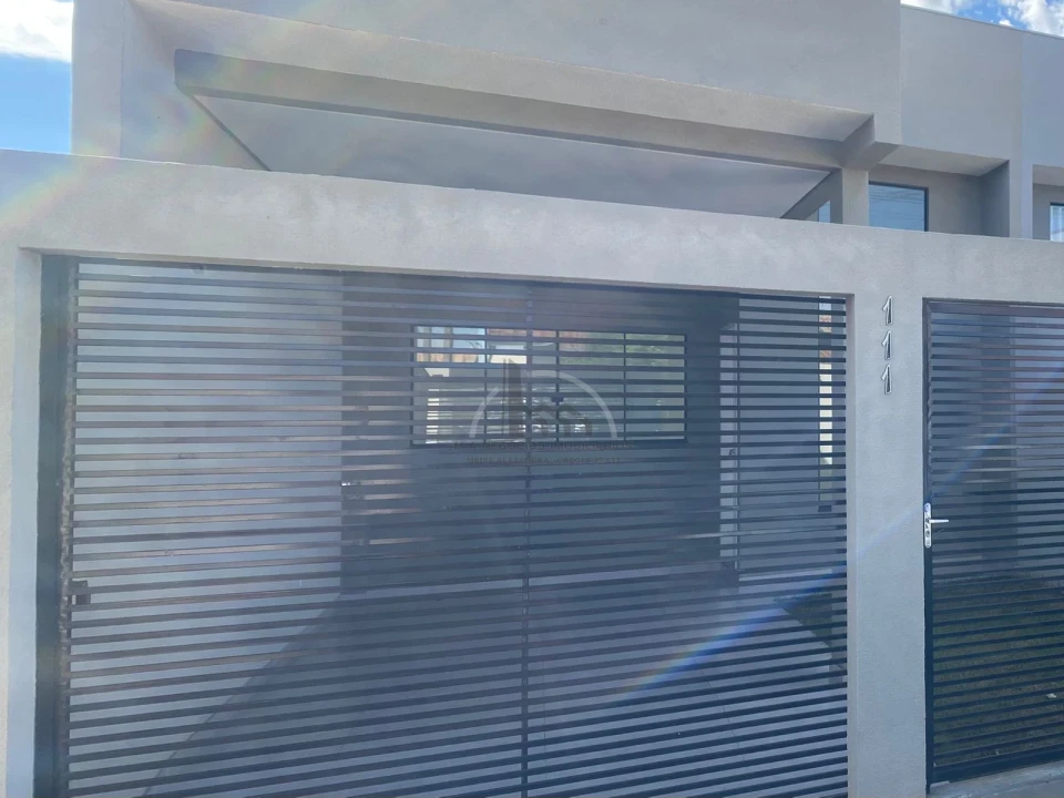 Imagens do imóveis CASA NOVA À VENDA NO JARDIM DOS ESTADOS, ZONA NORTE LONDRINA