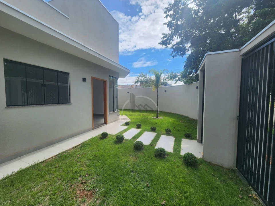 Imagens do imóveis Casa nova Geminada Londrina