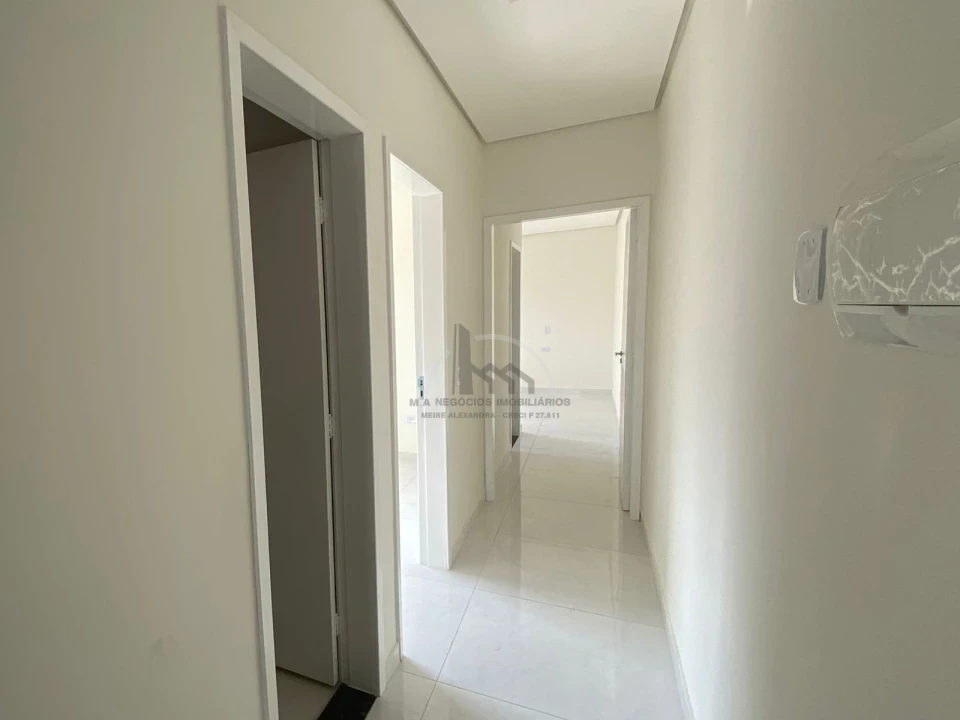 Imagens do imóveis CASA NOVA À VENDA NO JARDIM DOS ESTADOS, ZONA NORTE LONDRINA