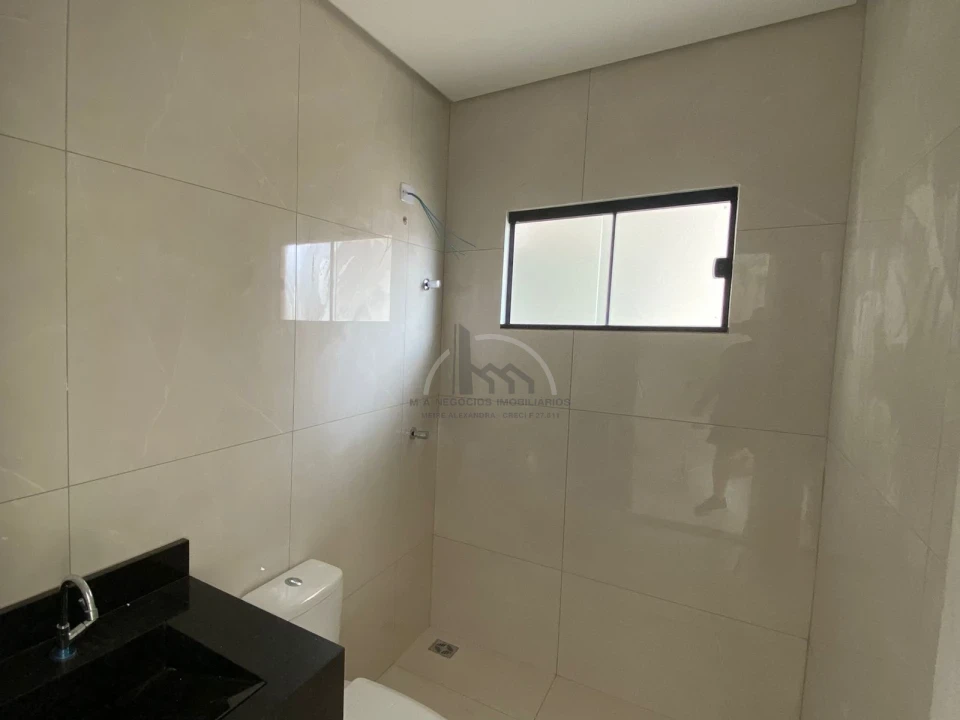 Imagens do imóveis CASA NOVA À VENDA NO JARDIM DOS ESTADOS, ZONA NORTE LONDRINA