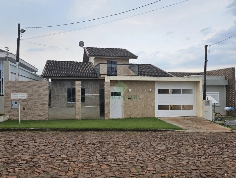 Imagens do imóveis Casa À Venda Centro Lindoeste