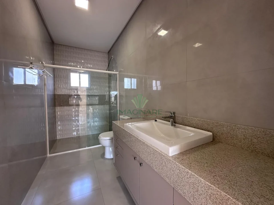 Imagens do imóveis SOBRADO  ALTO PADRÃO DISPONIVEL PARA LOCAÇÃO