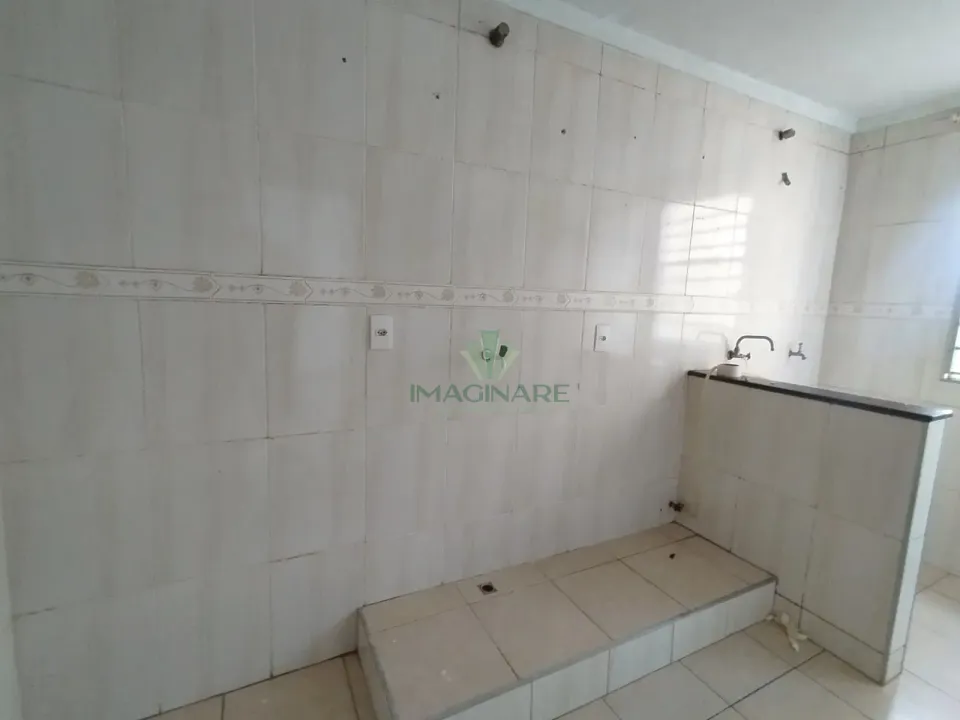 Imagens do imóveis ALUGA APARTAMENTO 2 QUARTOS - CANCELLI