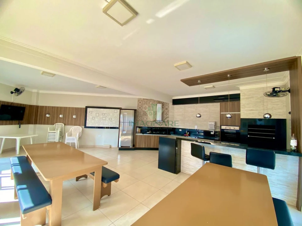Imagens do imóveis Apartamento À Venda Torre De Lyon Cascavel