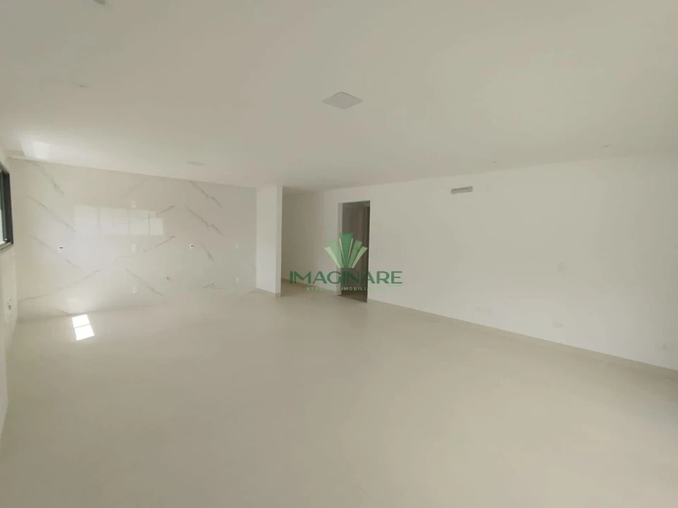 Imagens do imóveis Edificio Carlos A. Studzinski Centro