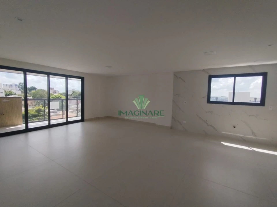 Imagens do imóveis Edificio Carlos A. Studzinski Centro