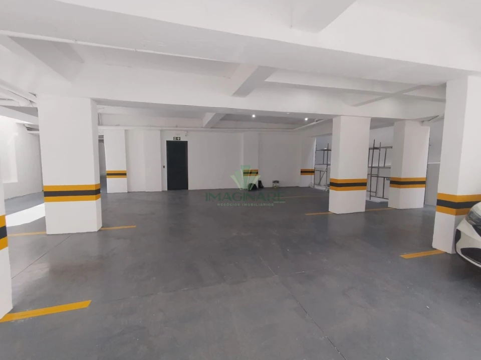Imagens do imóveis Edificio Carlos A. Studzinski Centro