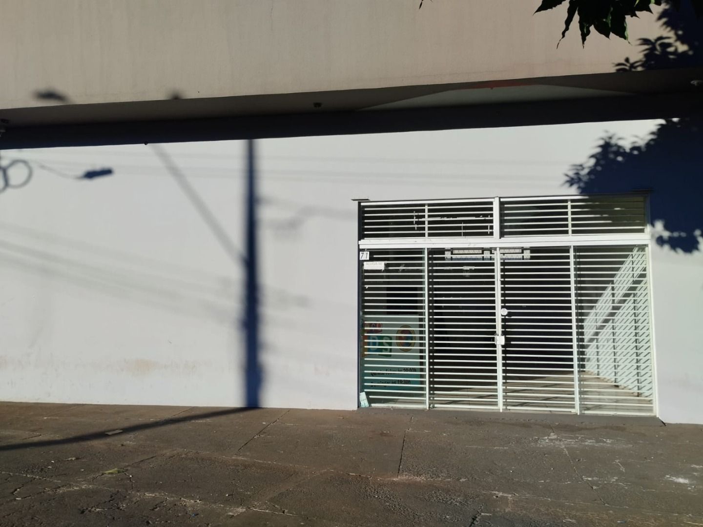 Comercial Universitário