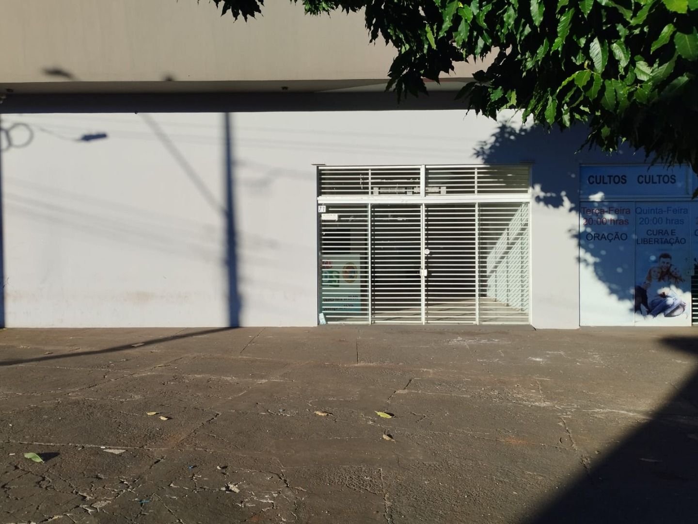 Comercial Universitário
