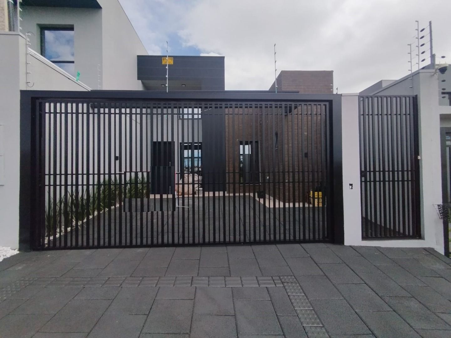 Imagens do imóveis Casa À Venda Fag Cascavel