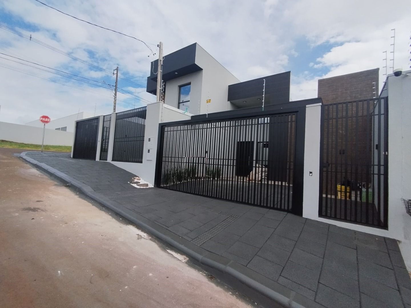 Imagens do imóveis Casa À Venda Fag Cascavel