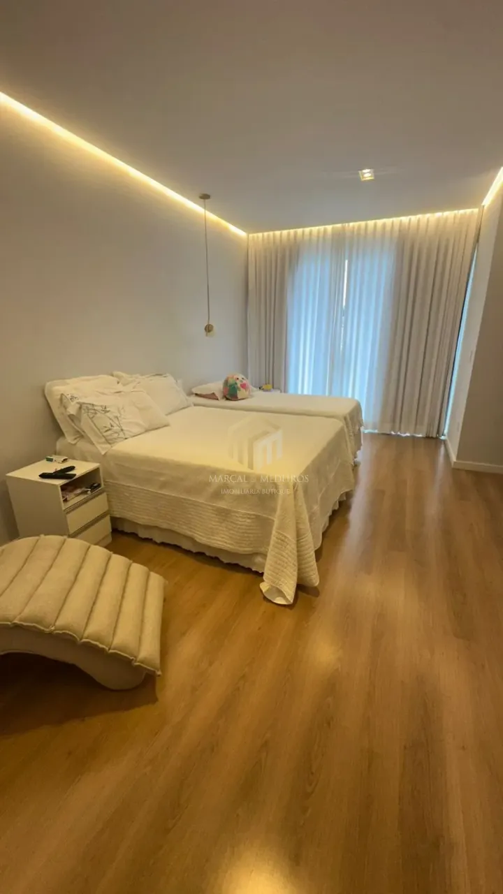 Imagens do imóveis casa com piscina