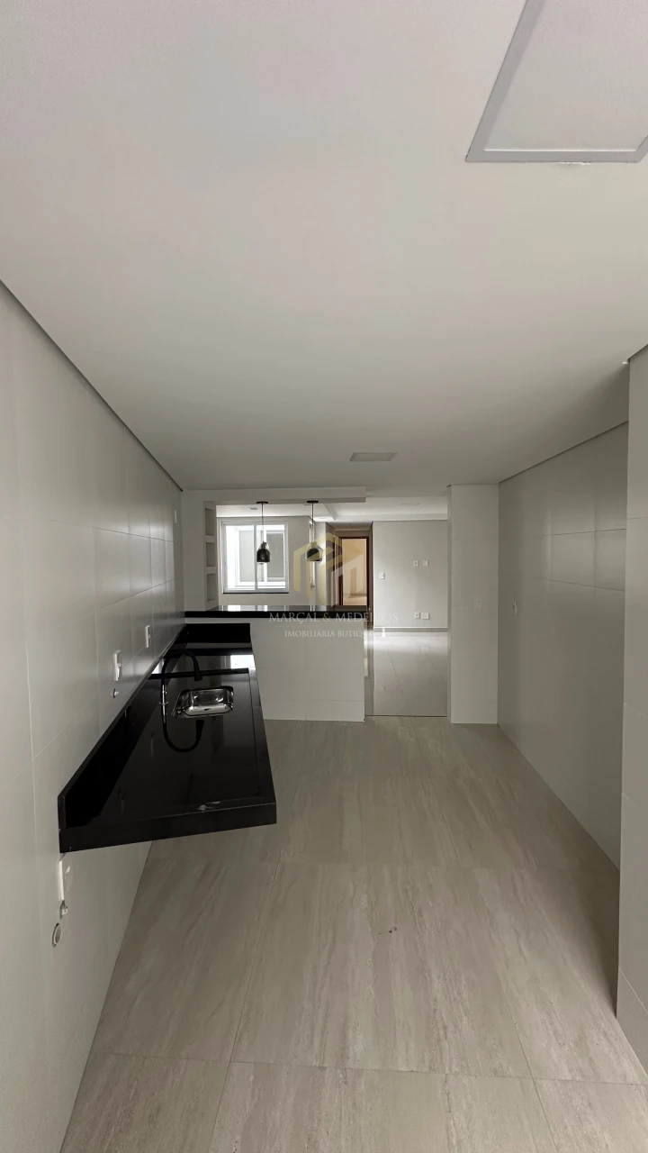 Imagens do imóveis Apartamento Disponível A Venda