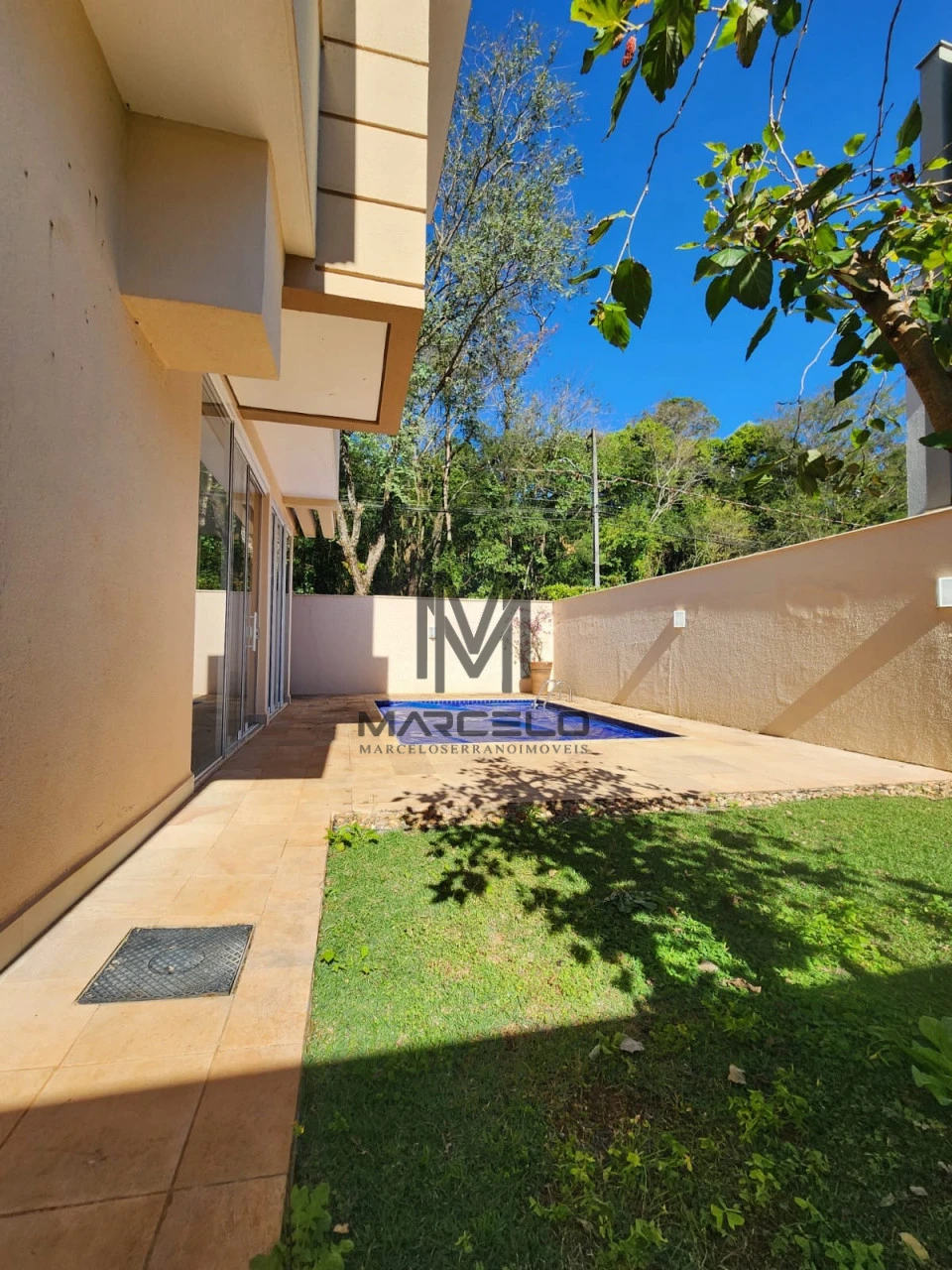 Imagens do imóveis Casa Em Condomínio À Venda Condomínio Royal Forest Londrina