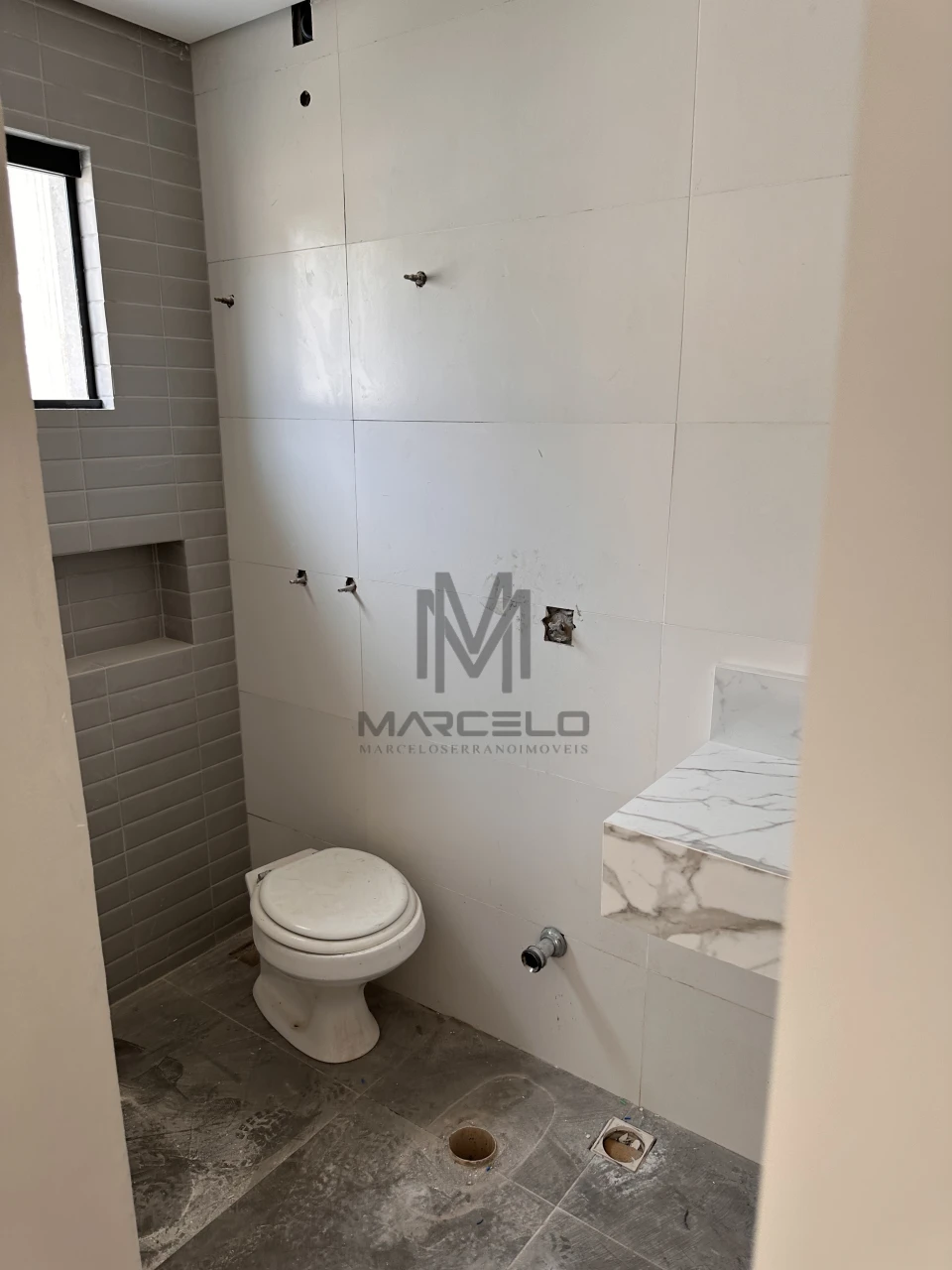 Imagens do imóveis Casa Em Condomínio Á Venda Condomínio Royal Forest Londrina