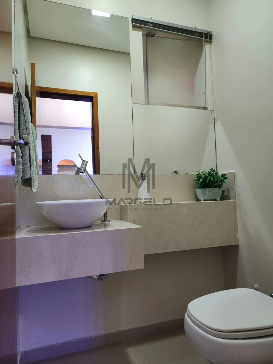 Imagens do imóveis Casa Em Condomínio À Venda Condominio Golden Hill Residence Londrina