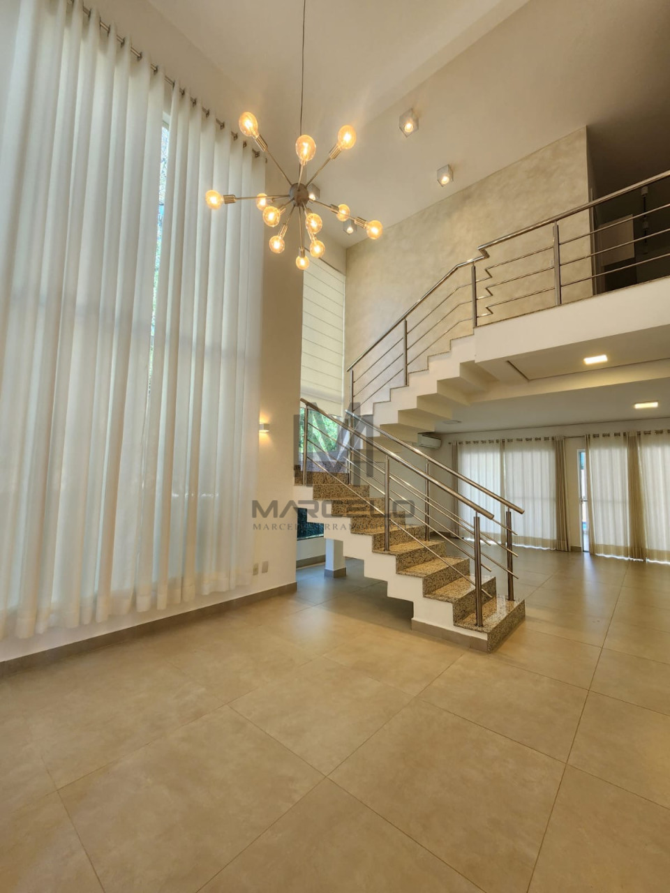 Imagens do imóveis Casa Em Condomínio Á Venda Condomínio Royal Forest Londrina