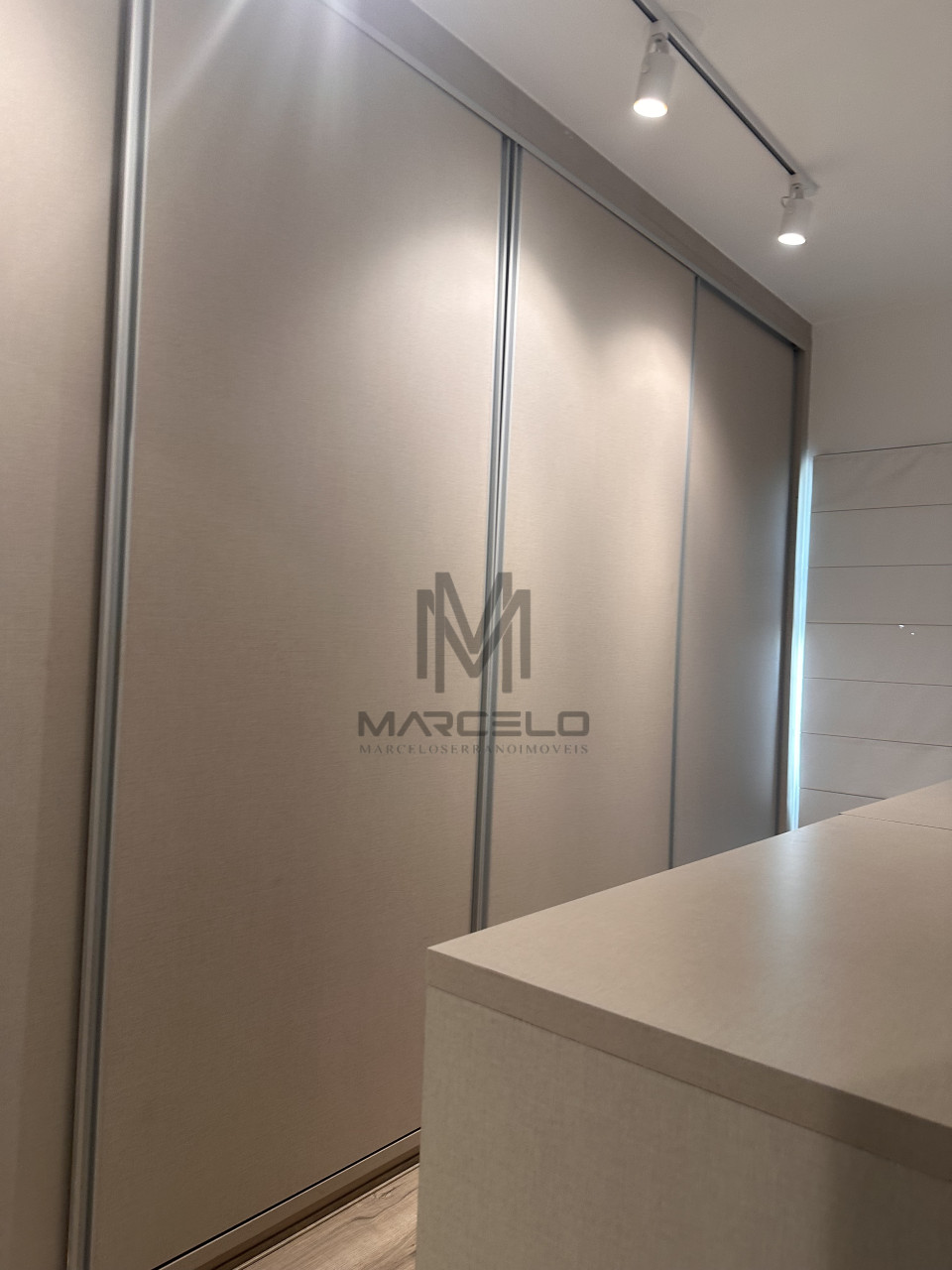 Imagens do imóveis Casa Em Condomínio Á Venda Condomínio Royal Forest Londrina
