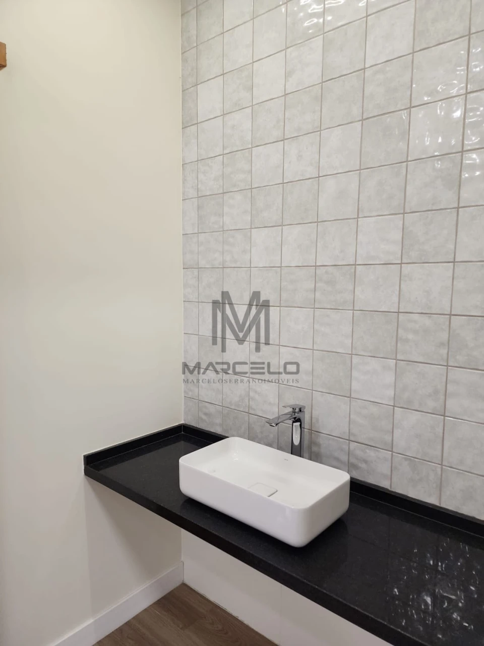 Imagens do imóveis Casa Em Condomínio À Venda Condomínio Parque Tauá Araçari Londrina