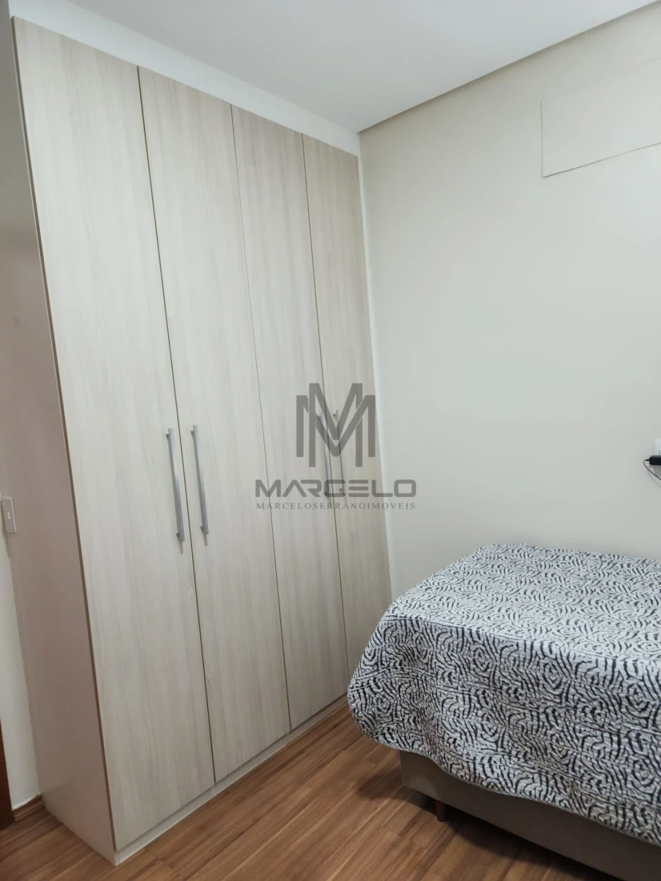 Imagens do imóveis Casa Em Condomínio À Venda Condominio Golden Hill Residence Londrina