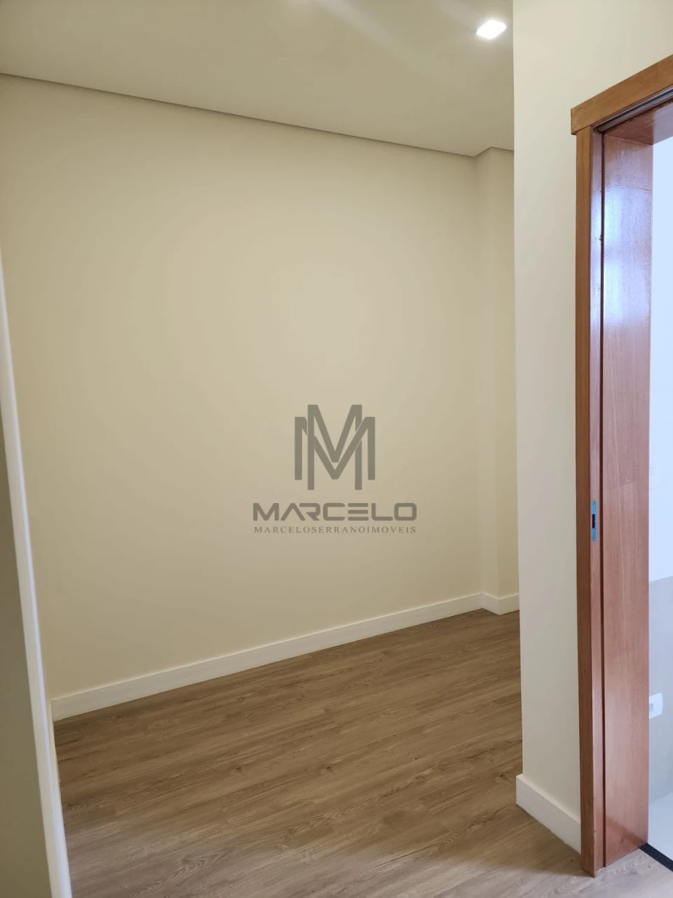 Imagens do imóveis Casa Em Condomínio À Venda Condomínio Parque Tauá Araçari Londrina