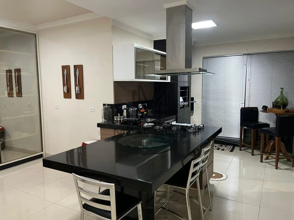 Imagens do imóveis Casa a venda de alto padrão